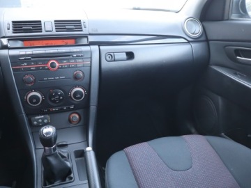 Mazda 3 I Sedan 2.0 MZR 150KM 2005 Mazda 3 2.0, HAK, Klima, Klimatronic,ALU, zdjęcie 7