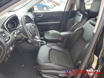 Jeep Compass II 2021 Jeep Compass LATITUDE_2021r_po gradzie 2.4 Benzyna 180KM, zdjęcie 7