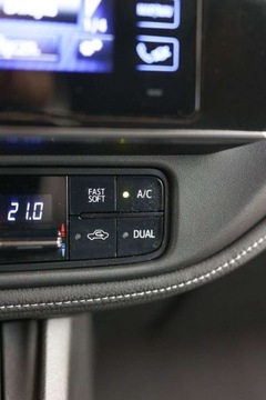 Toyota Corolla XI Sedan Facelifting 1,6 Valvematic 132KM 2018 Toyota Corolla 1.6 Prestige 1.6 Benzyna 132KM, zdjęcie 25