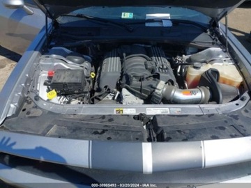 Dodge Challenger III 2015 Dodge Challenger 2015 Dodge Challenger 2dr Cpe SRT 392 6.4 Benzyna 485KM, zdjęcie 9