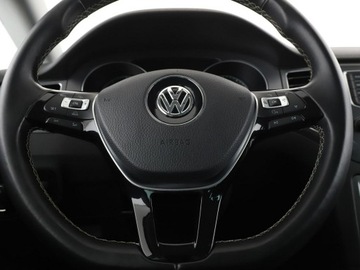 Volkswagen Golf Sportsvan Sportsvan 1.4 TSI BlueMotion Technology 125KM 2015 Volkswagen Golf Sportsvan Lounge automat navi, zdjęcie 20
