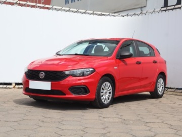 Fiat Tipo II Hatchback 1.4 95KM 2018 Fiat Tipo 1.4 16V, Salon Polska, Serwis ASO, zdjęcie 1