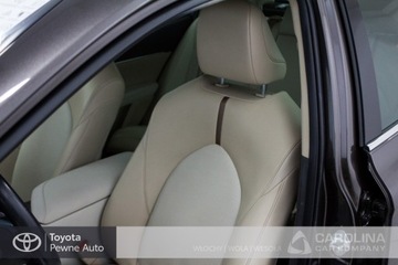 Toyota Camry IX Sedan 2.5 Hybrid Dynamic Force 218KM 2020 Toyota Camry 2.5 Hybrid Executive CVT VIP Navi, zdjęcie 11