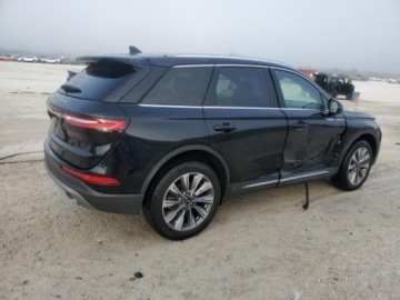 Lincoln 2022 Lincoln Corsair 2022, 2.0L, 4x4, RESERVE, od ubezpieczalni 2.0 Benzyna, zdjęcie 3