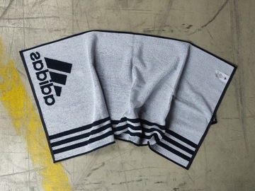 Adidas БЫСТРОСУХОЕ ХЛОПКОЕ ПОЛОТЕНЦЕ 100X50