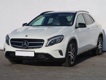 Mercedes GLA I Off-roader 2.0 250 211KM 2014 Mercedes GLA GLA 250 4MATIC, Salon Polska, 4X4, zdjęcie 1