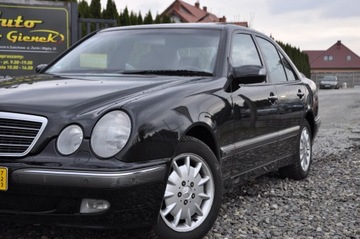 Mercedes Klasa E W210 Sedan 2.0 136KM 2001 Mercedes w 210 elegance automat skóra 2,0 pb, zdjęcie 13