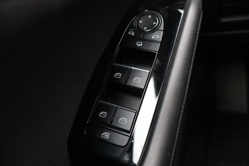 Mazda 3 IV Hatchback  2.0 SKYACTIV-G 150KM 2020 Mazda 3 2.0 Skyactiv-G, Salon Polska, Automat, zdjęcie 18