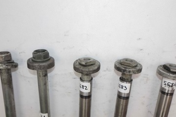 YAMAHA YZF R1 RN01 RN04 RN09 Ось Ось маятника Проставка втулки заднего колеса