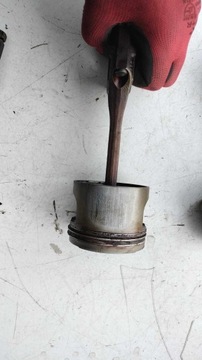 ПОРШНИ С ШАТУНАМИ AUDI 80 B4 2.0 ABT 90 л.с.