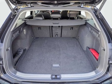 Volkswagen Passat B8 Variant Facelifting 2.0 TDI SCR 150KM 2024 Volkswagen Passat Variant Faktura VATKamery 360Zadbany Maly przebiegElegan, zdjęcie 26