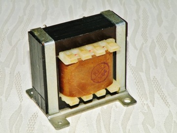 Трансформатор Unitra Zatra TS 20/11 из 1970-х годов Польской Народной Республики