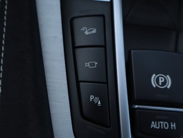 BMW Seria 5 F10-F11 Limuzyna Facelifting 525d 218KM 2014 BMW 5 525d xDrive, Salon Polska, Serwis ASO, zdjęcie 16