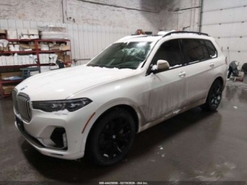 BMW X7 2021 BMW X7 xDrive40i 2021 3.0 Benzyna 335KM, zdjęcie 1