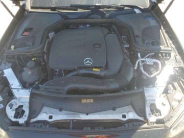 Mercedes Klasa E W214 2023 Mercedes-Benz Klasa E 2023r., 2.0L 2.0 Benzyna 255KM, zdjęcie 10