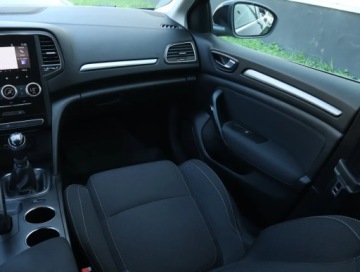 Renault Megane IV Hatchback 5d  Facelifting 1.3 TCe 115KM 2020 Renault Megane 1.3 TCe, Salon Polska, zdjęcie 7