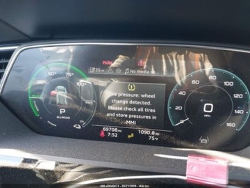 Audi Q8 2024 Audi Q8 e-tron Premium, Quattro, od ubezpieczalni Elektryczny 355KM, zdjęcie 16