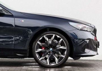 BMW Seria 5 G90-91 2025 BMW Seria 5 I wlasciciel M Pro Pakiet Hak Gwarancja Bezwypadkowy FVAT, zdjęcie 9