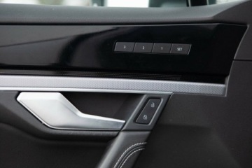 Volkswagen Touareg III SUV 3.0 V6 SCR TDI 286KM 2022 Volkswagen Touareg R-Line 3.0 TDI 286 KM Masaz Hak Salon PL Autotrade, zdjęcie 17