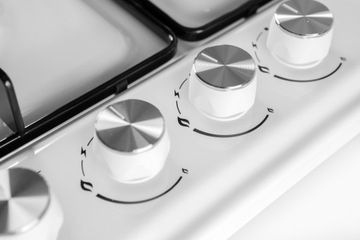 ГАЗОВАЯ КУХОННАЯ ПЛИТА С БЕЛЫМ ЗАЖИГАНИЕМ