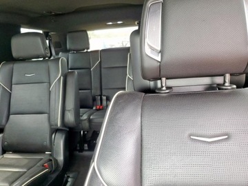 Cadillac Escalade III 2022 Cadillac Escalade Sport 2022 6.2l 6.2 Benzyna 420KM, zdjęcie 10