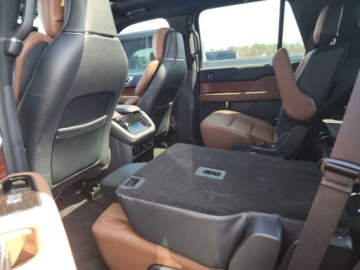 Lincoln Navigator III 2024 Lincoln Navigator Reserve 2024 3.5 Benzyna 440KM, zdjęcie 15
