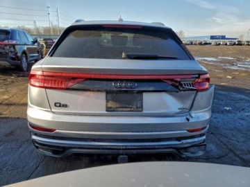 Audi Q8 2021 Audi Q8 Premium Plus S-Line 2021 3.0 Benzyna 335KM, zdjęcie 2