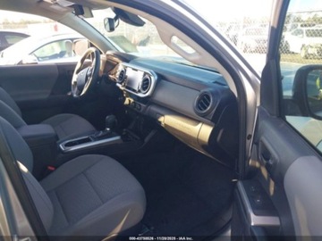 Toyota Tacoma II 2023 Toyota Tacoma SR5 V6 2023 3.5l 3.5 Benzyna 278KM, zdjęcie 9