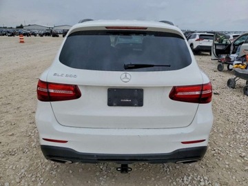 Mercedes GLC C253 2019 Mercedes-Benz GLC 300 2019 2.0l 2.0 Benzyna 255KM, zdjęcie 2