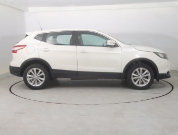 Nissan Qashqai II Crossover 1.2 DIG-T 115KM 2014 Nissan Qashqai 1.2 DIG-T, Salon Polska, zdjęcie 5