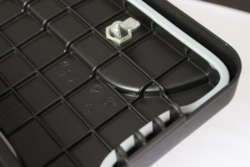 Skrzynka narzędziowa DAKEN 550x230x295 do naczep