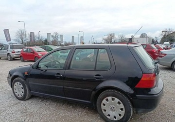 Volkswagen Golf IV Hatchback 1.4 16V 75KM 1998 Volkswagen Golf Volkswagen Golf 1.4 Benzyna 75KM, zdjęcie 2