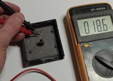 Farba do ścieżek przewodzących grafitowa 25 ml do naprawy pilota obudowa