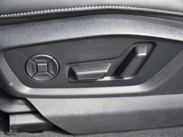 Audi Q8 2026 AUDI Q8 / E-Tron Q8 55 TFSI e quattro Suv 3.0 (394KM) 2026, zdjęcie 5