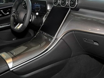 Mercedes GLC C254/X254 Coupe 2.0 220d 197KM 2025 GLC Coupe 220 d 4-Matic AMG Line 2.0 (197KM) 2025, zdjęcie 9