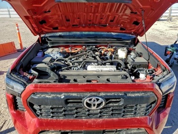 Toyota Tacoma II 2025 Toyota Tacoma Double Cab 2025 2.4 Hybryda 278KM, zdjęcie 6