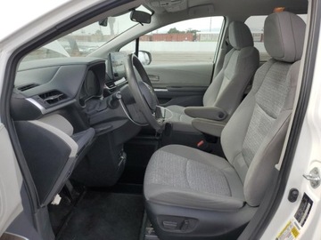 Toyota Sienna III 2022 Toyota Sienna LE 2022 2.5l 2.5 Hybryda 245KM, zdjęcie 7