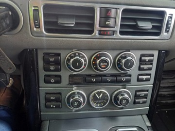 Land Rover Range Rover III 3.6 TD V8 271KM 2009 LAND ROVER RANGE ROVER Vogue 3.6 TDV8, zdjęcie 7