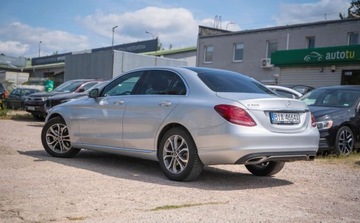 Mercedes Klasa C W205 Limuzyna 300 245KM 2017 Mercedes-Benz Klasa C Mercedes-Benz Klasa C W205 300 2.0 4Matic 245KM 2.0, zdjęcie 7