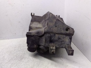 077133837F POUZDRO FILTRU VZDUCHU 3.7 169 1996 AUDI A8 D2 (4D2 4D8)