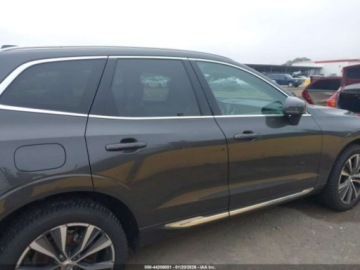 Volvo XC60 II 2022 Volvo XC 60 Recharge Plug-In Hybrid T8 Inscription Expression 2022 2.0, zdjęcie 6