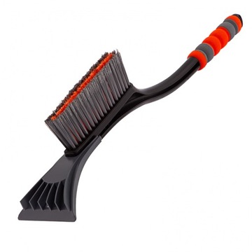 Щетка-скребок 2-в-1 для удаления снега и льда с автомобиля.