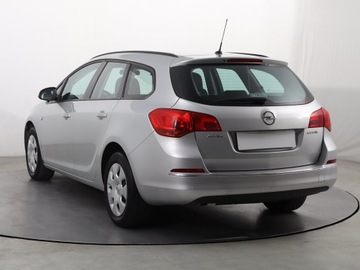 Opel Astra J Sports Tourer Facelifting 1.4 Turbo ECOTEC 140KM 2014 Opel Astra 1.4 T, Salon Polska, Serwis ASO, GAZ, zdjęcie 2