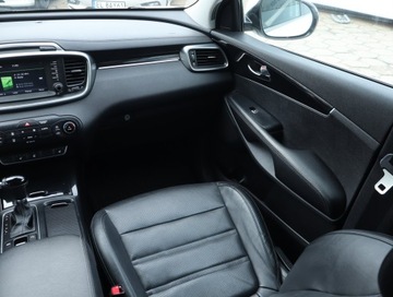 Kia Sorento III SUV 2.0 CRDi 185KM 2016 Kia Sorento 2.0 CRDi, Salon Polska, Serwis ASO, zdjęcie 7