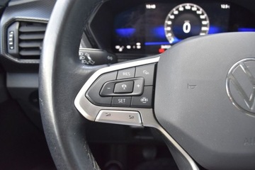 Volkswagen T-Cross SUV 1.0 TSI 110KM 2023 Volkswagen T-Cross SalonPL 1.0TSI 110KM LIFE ACC Autoalarm PreCrash Klimat, zdjęcie 13