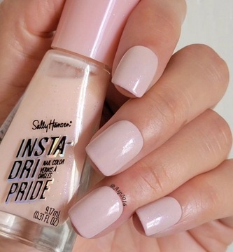 Sally Hansen Insta Dri Lakier Pinky Please 743