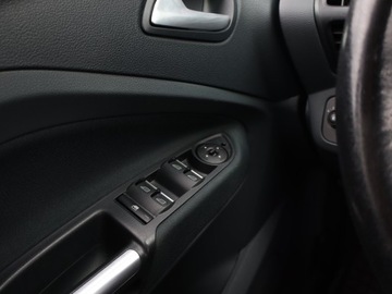 Ford C-MAX II Minivan 2.0 TDCi 140KM 2015 Ford C-Max 2.0 TDCi, Navi, Klima, Klimatronic, zdjęcie 17