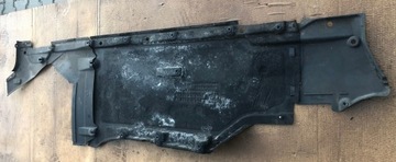 Audi A5 8W 8W6 osłona podwozia lewa 8W6825207