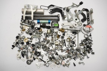 YAMAHA YZF-R6 RJ27 17-19 БОЛТЫ ВИНТЫ