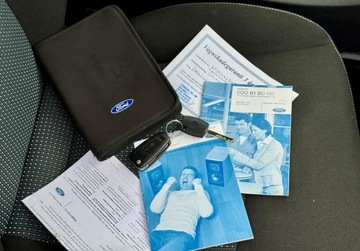 Ford Galaxy III Van 2.0 Duratec Flexifuel 145KM 2010 Ford Galaxy 2.0 benzyna 145KM Titanium Climatronic Grzana szyba 7 foteli, zdjęcie 2